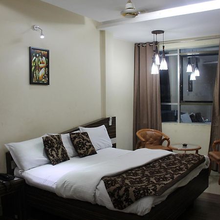 Hotel Swayam Jabalpur Exterior foto